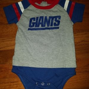 Infant NFL Giants Size 18M Onesie Short Sleeve
